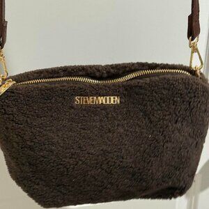 Brown Steve Madden furry crossbody bag